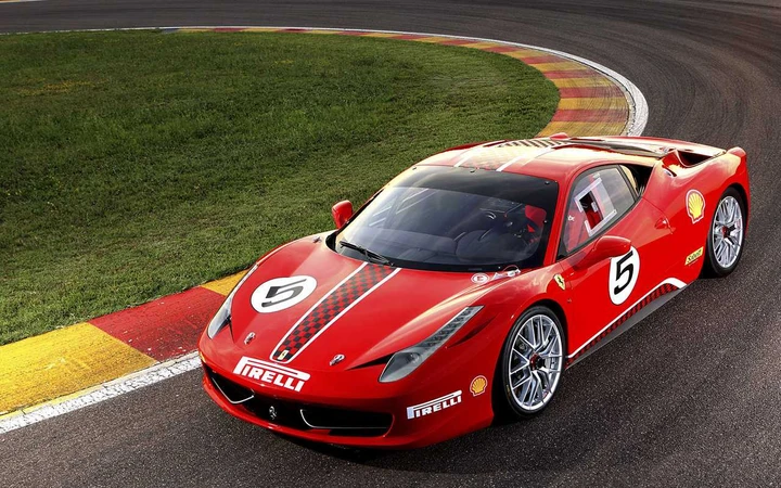 Motor Show: la Ferrari 458 Challenge in anteprima mondiale