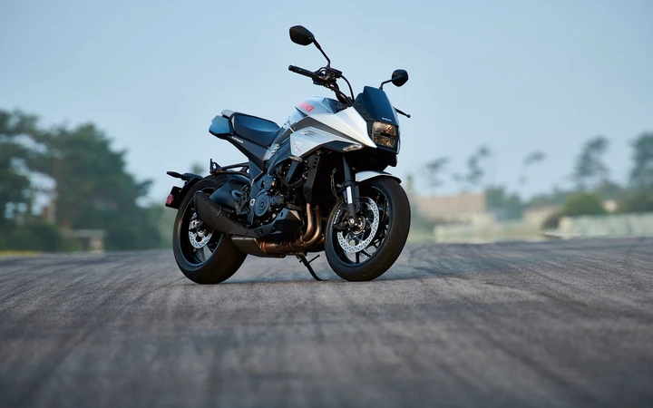 Nuova Suzuki Katana