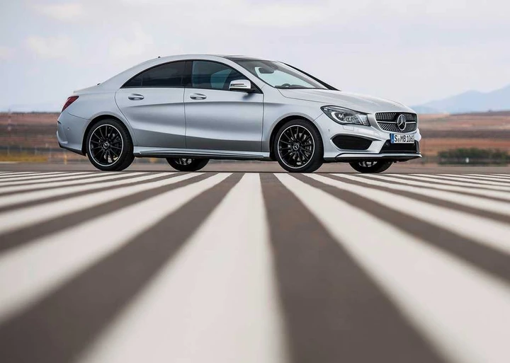 Mercedes CLA, immagini ufficiali