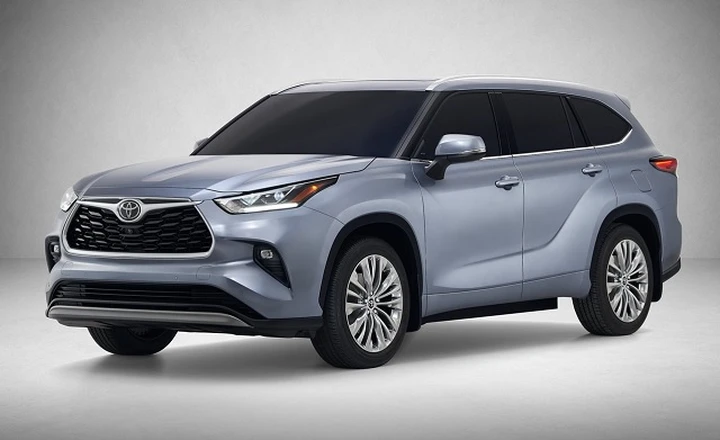 Toyota Highlander: la quarta generazione del SUV debutta negli USA