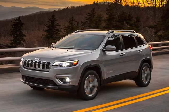 Jeep Cherokee MY 2018: prime immagini ufficiali