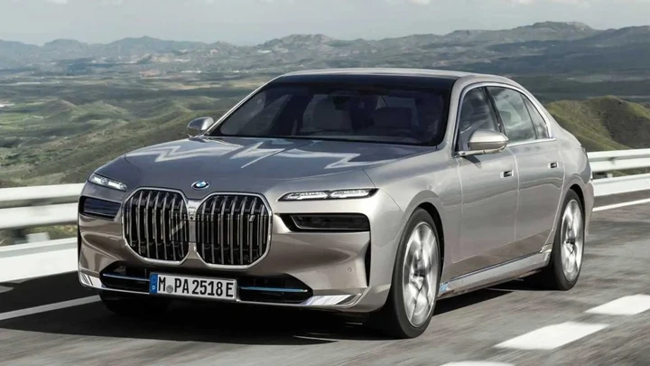 Cina, boom range extender: perché BMW cambia strategia sull’elettrico