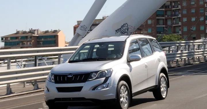 Mahindra XUV500 2016: prezzi da 19.427 euro