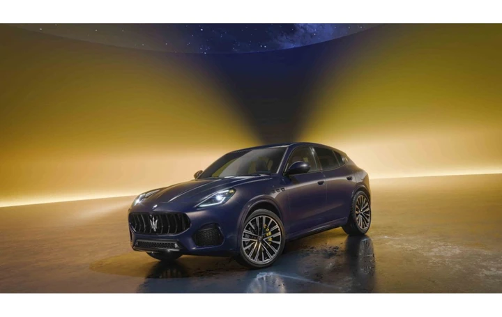 Maserati Grecale Lumina Blu: nuova serie speciale con livrea Night Interaction