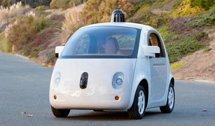 Google cerca designer per la vettura a guida autonoma