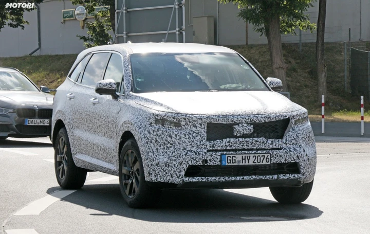 Nuova KIA Sorento: le foto spia