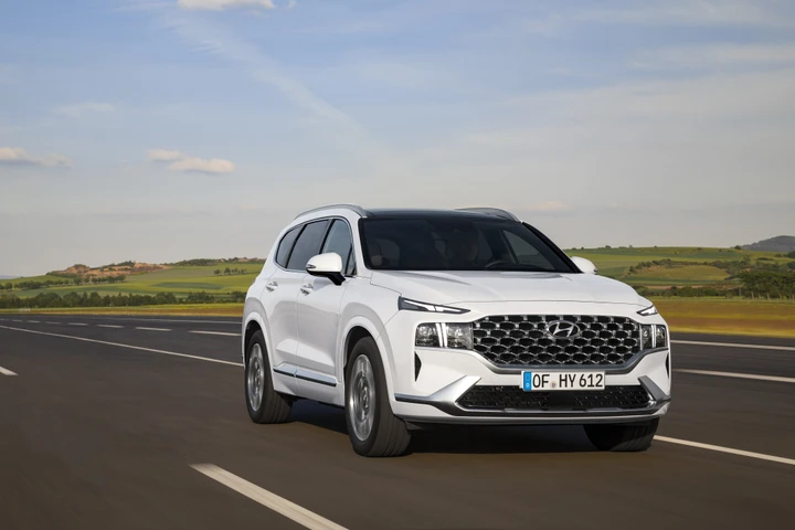 Hyundai Santa Fe: tante novità per il SUV coreano