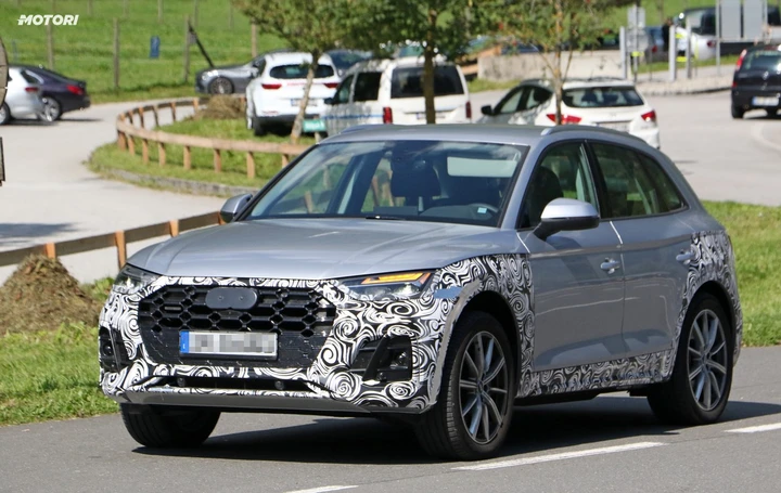 Audi Q5 restyling: le foto spia