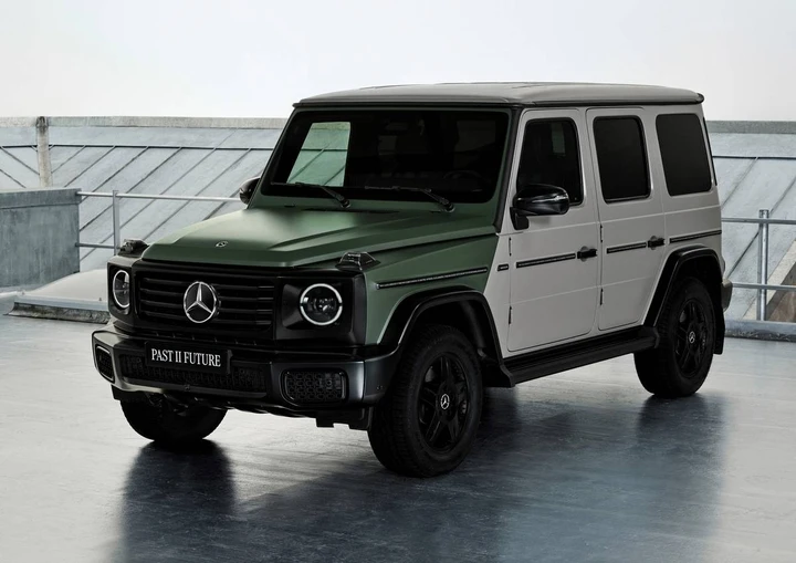 Mercedes-Benz e Moncler: la Classe G anni '90 rivive con Nigo