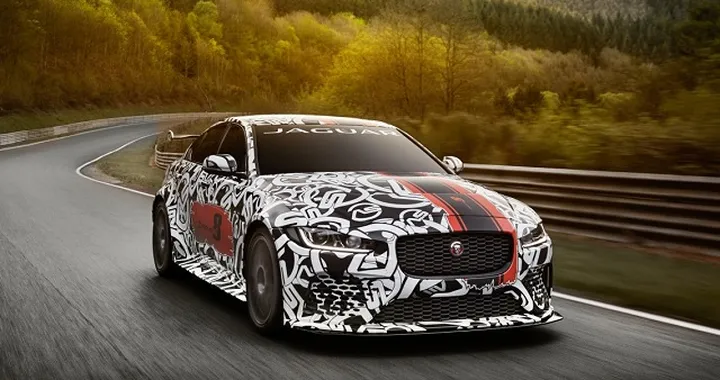 Jaguar XE SV Project 8: sarà svelata al Goodwood Festival of Speed