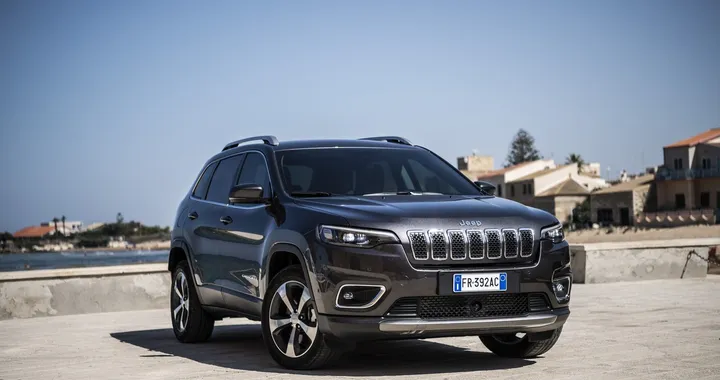 Nuova Jeep Cherokee 2019: prezzi da 43.000 euro