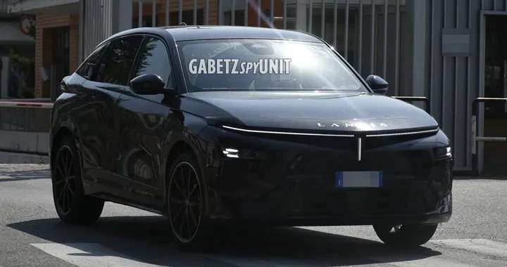 Lancia Gamma Integrale senza veli: 375 CV e trazione AWD