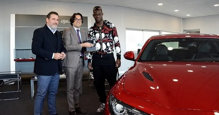 Alfa Romeo Giulia: anche Balotelli tra i suoi fan