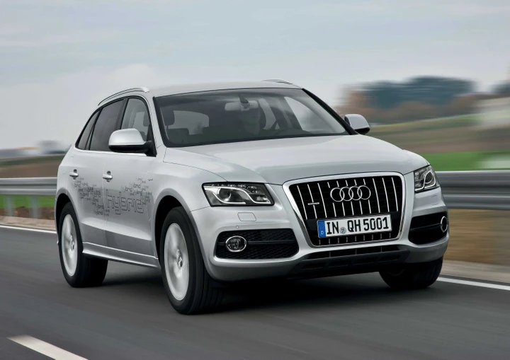 Audi Q5 Hybrid Quattro: ibrida all'avanguardia