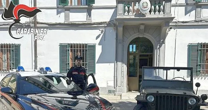 Rubana una Jeep Willys del 1946, il recupero è formidabile