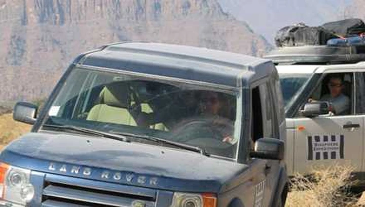 Land Rover: ecco come vincere la Namibia