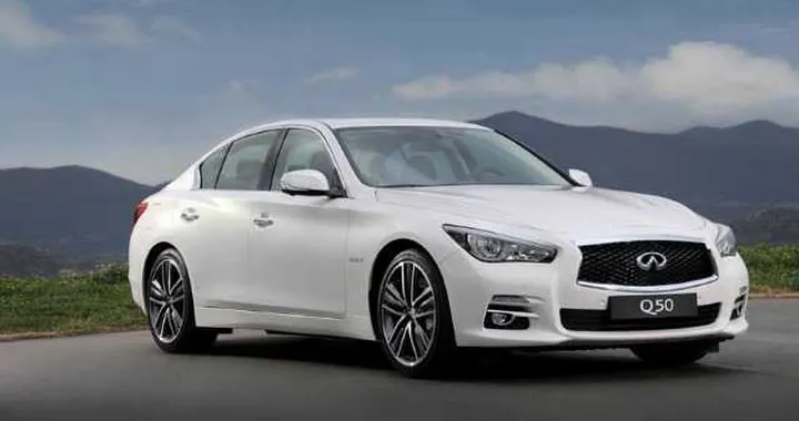 Nuova Infiniti Q50: al via gli ordini da 35.800 euro