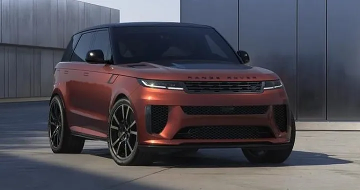 Range Rover Sport SV Carbon: il lusso che urla potenza