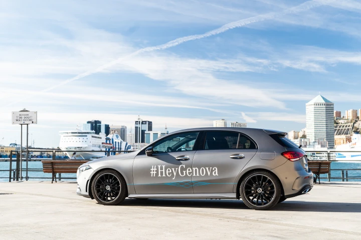 Mercedes-Benz, HeyGenova: alla scoperta del sistema MBUX