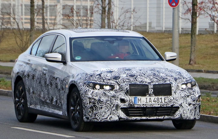 BMW Serie 3 EV: le foto spia