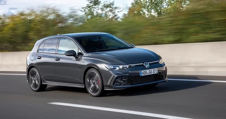 Volkswagen Golf 8 GTD: equipaggiamenti e prezzi