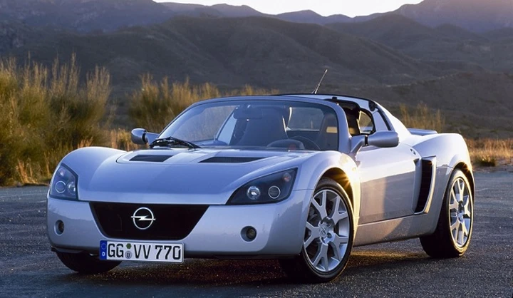 Opel Speedster: 21 anni fa nasceva la roadster tedesca