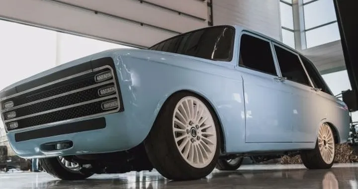 Anche Kalashnikov fa l’auto elettrica: ecco il prototipo