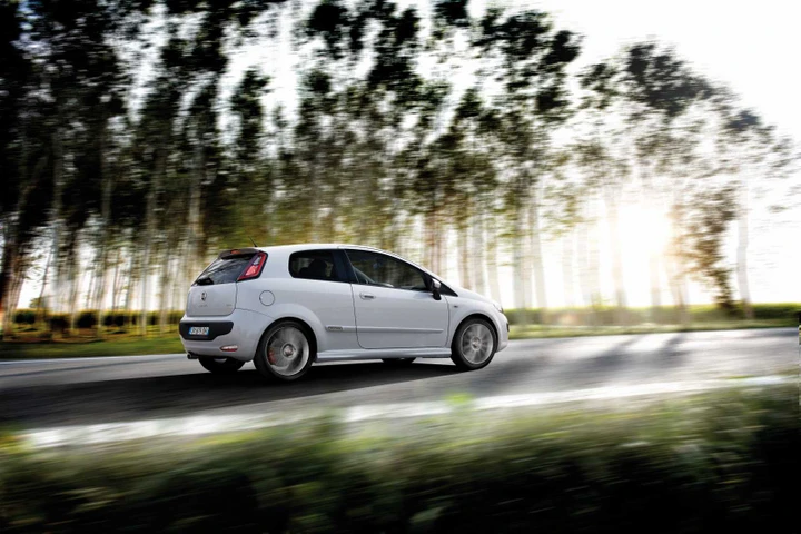 Nasce Punto Evo. Drive the evolution.
