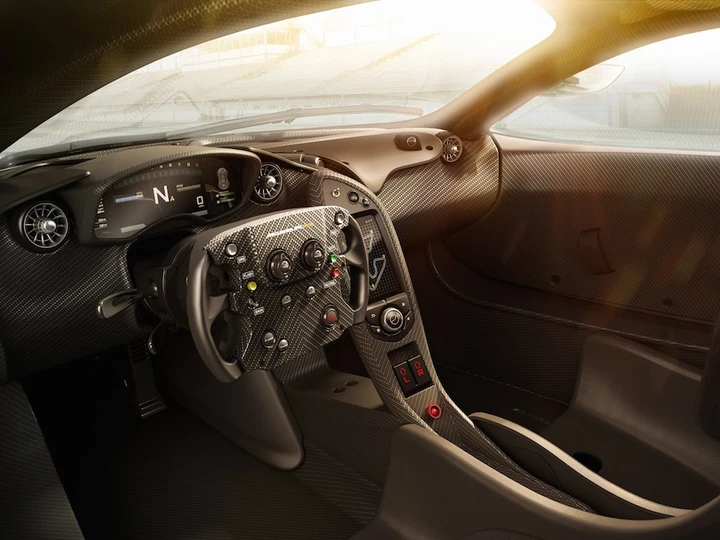 McLaren P1 GTR: le foto degli interni