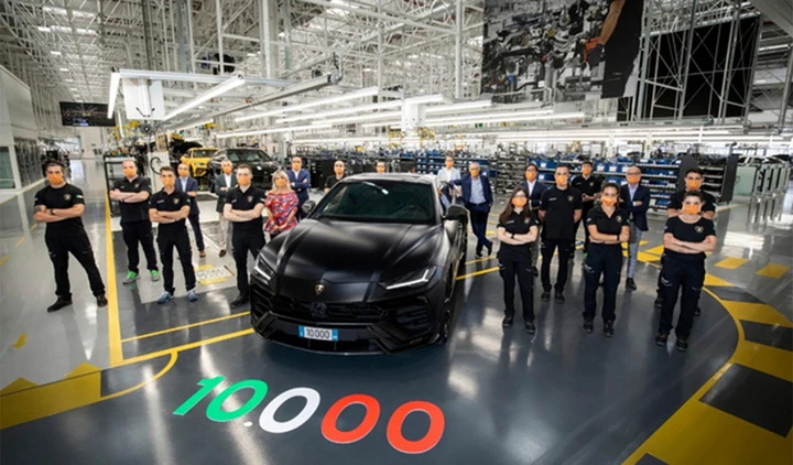 Lamborghini Urus: raggiunto il traguardo dei 10mila esemplari prodotti