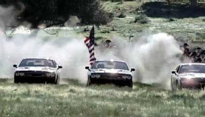 George Washington sulla Dodge Challenger?