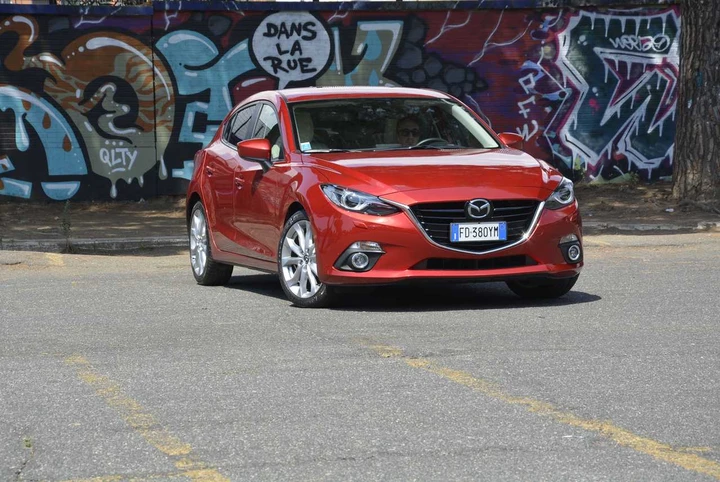 Mazda 3 1.5 Skyactiv-D in prova