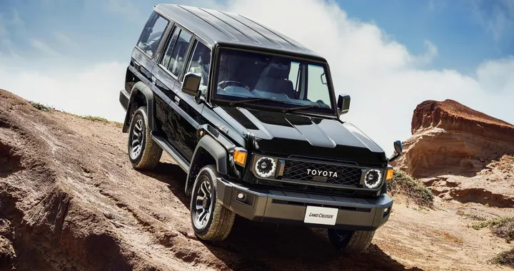 Toyota Land Cruiser 70: il brand rilancia il suo iconico fuoristrada [FOTO]