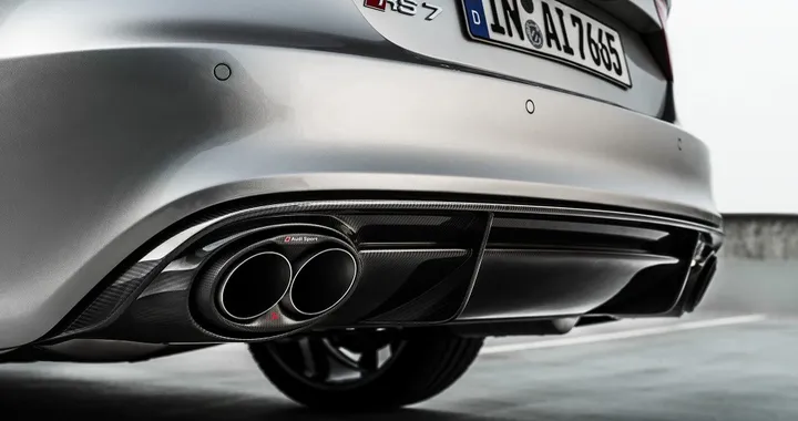 Audi RS6 Avant ed RS7 Sportback: il nuovo impianto di scarico Akrapovic
