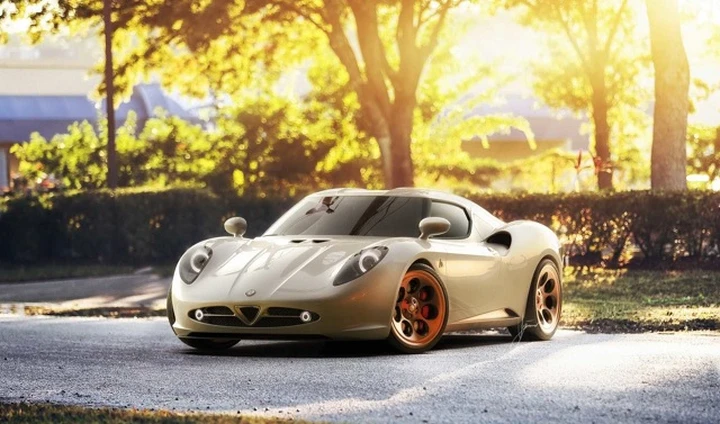 Alfa Romeo 4C: si chiama “Nivola” l’omaggio alla 33 Stradale