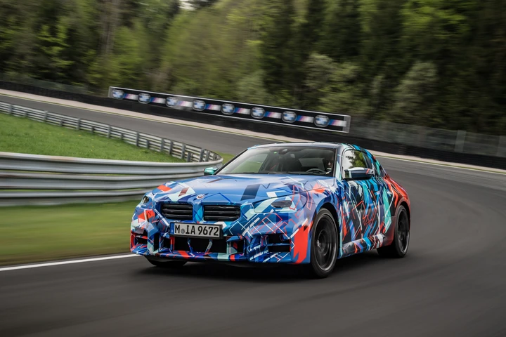 BMW M2: gli ultimi test prima del debutto