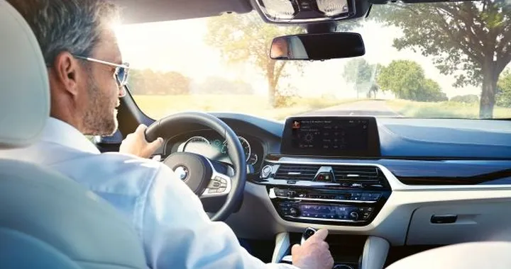 Amazon Alexa sarà parte integrante del Gruppo BMW dal 2018