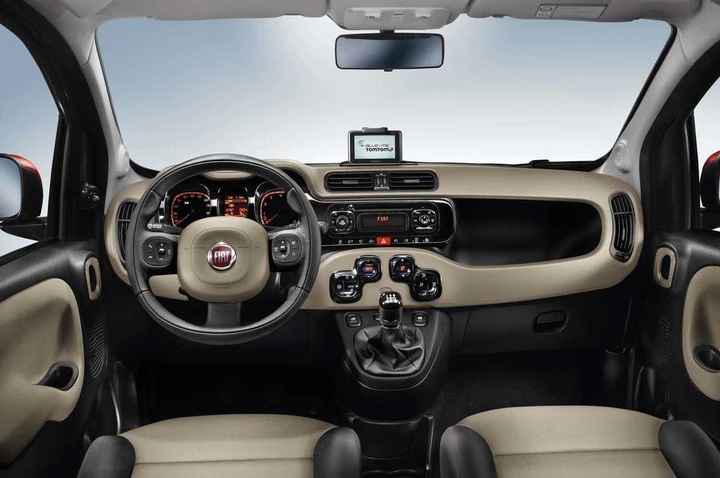 Fiat Panda 2012: foto interni
