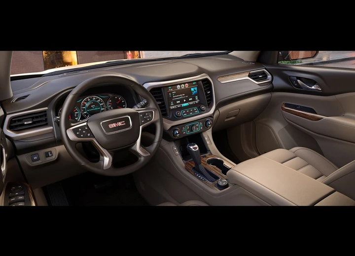 Nuova GMC Acadia 2016