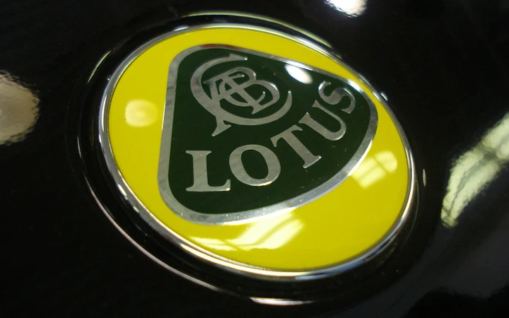 Lotus: via libera definitivo al primo SUV della Casa di Hethel