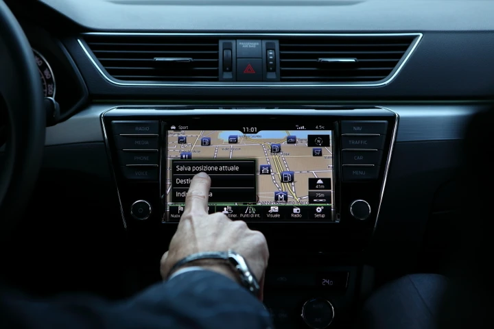 Nuova Skoda Superb: infotainment e connettività per viaggi ancora più piacevoli