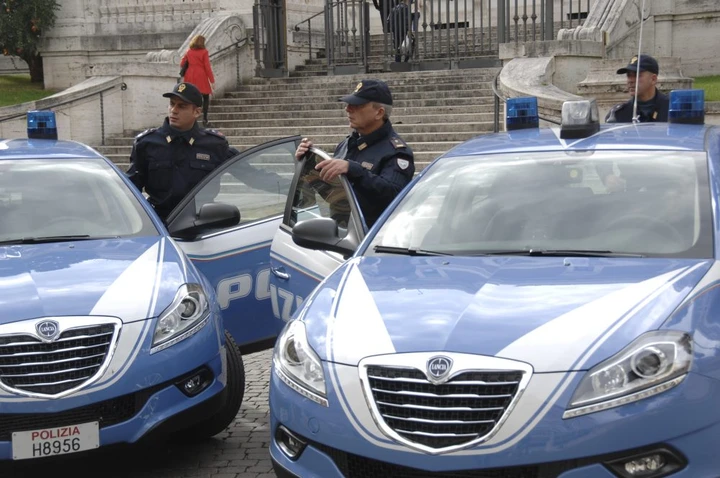 Lancia Delta della Polizia di Stato