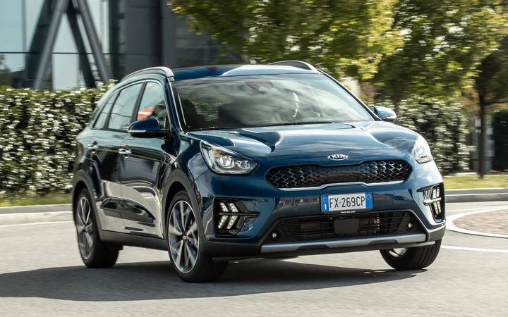Nuova Kia Niro 2019: primo contatto con il restyling del SUV ibrido