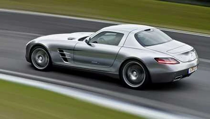 Mercedes SLS AMG: il gabbiano con la Stella è tornato