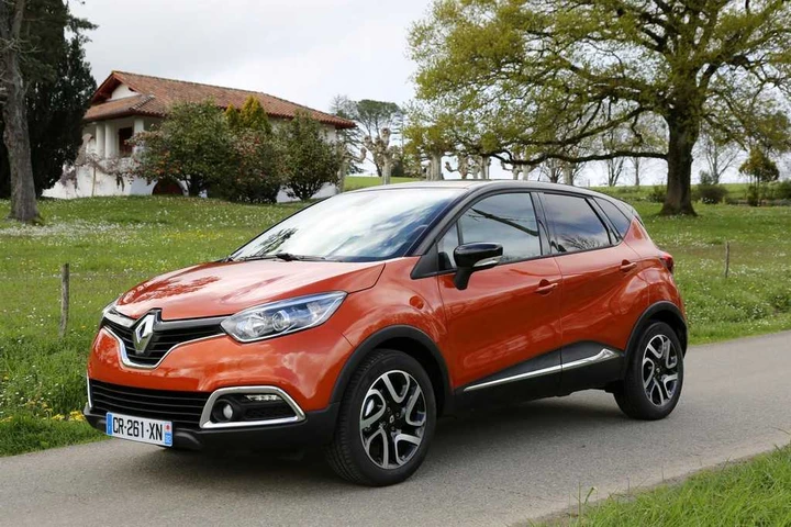 Renault Captur: nuove immagini ufficiali