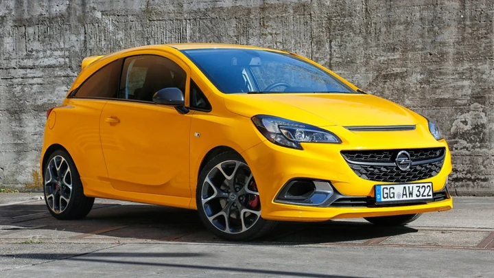 Opel Corsa GSi: 150 CV per il massimo divertimento