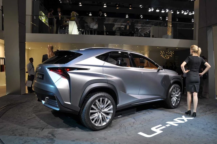 Lexus LF-NX al Salone di Francoforte 2013