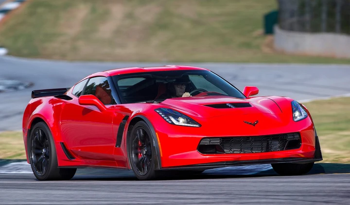 Chevrolet Corvette Z06: prezzi da 99.500 euro