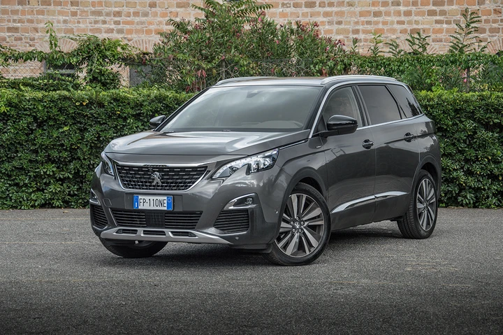 Peugeot 5008 1.5 BlueHDi: la prova su strada