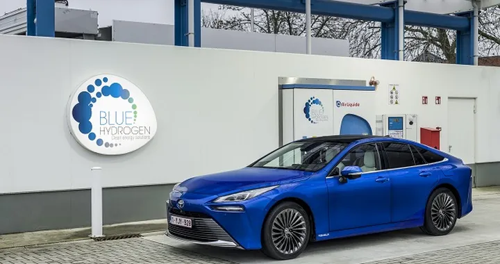 Toyota Mirai 2021: prezzi e dotazioni per l’Italia